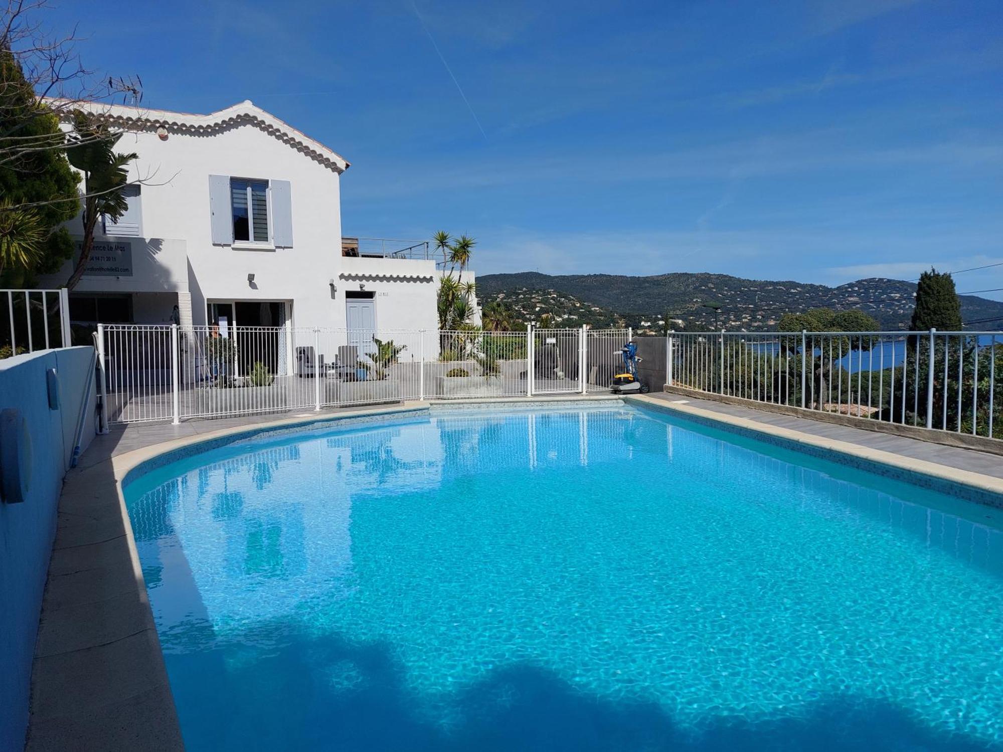 Residence Le Mas 勒拉旺杜 外观 照片
